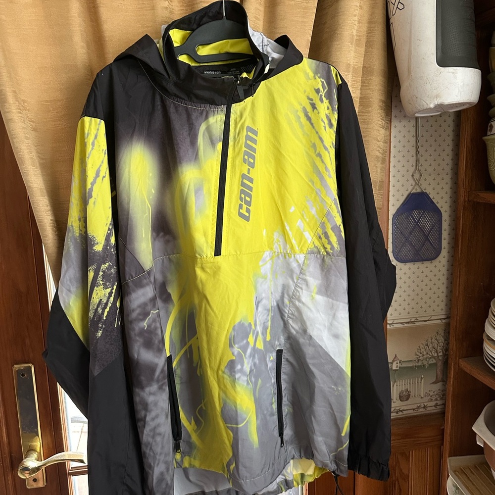 New without tags:  Can Am pullover